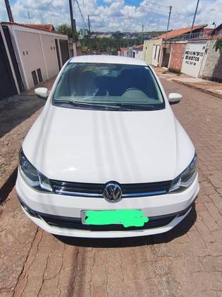 VOLKSWAGEN VOYAGE 1.6 MSI TOTALFLEX COMFORTLINE 4P MANUAL